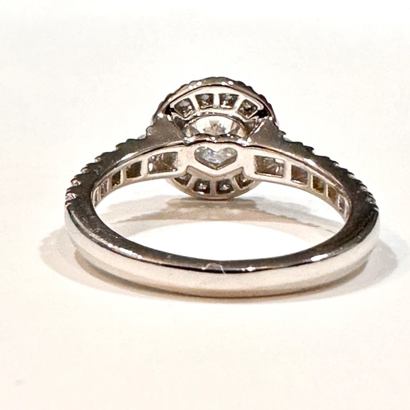 Diamond Ring - Picture 3 of 5